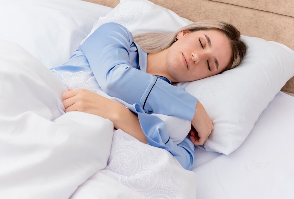 How Antimicrobial Pillows Combat Acne Using Nano Silver Particles